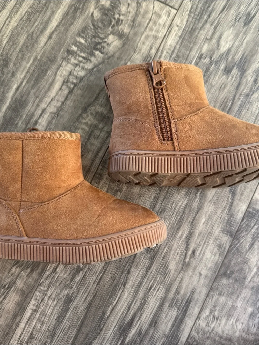 Cat and jack Winter Boots Girls Size 7